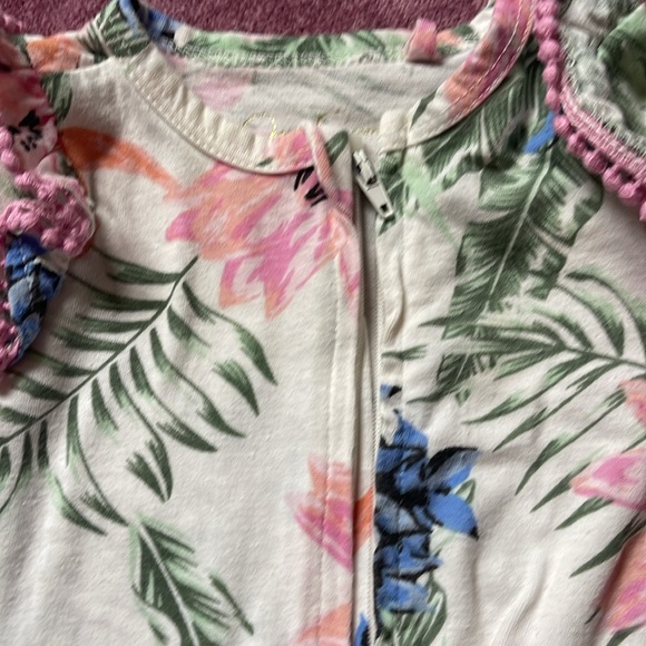 Two sleepers One is Jessica Simpson 3 to 6 months the other ones L&J 3-6months - Picture 5 of 9